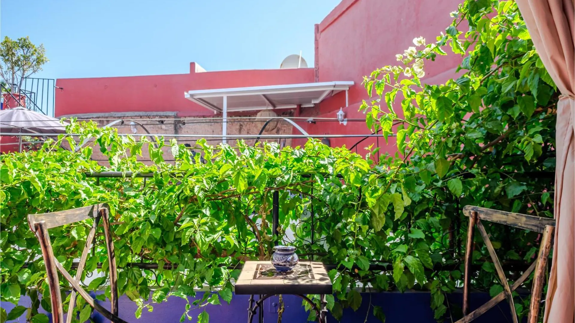 **  Riad Bobby Marrakech مراكش المغرب